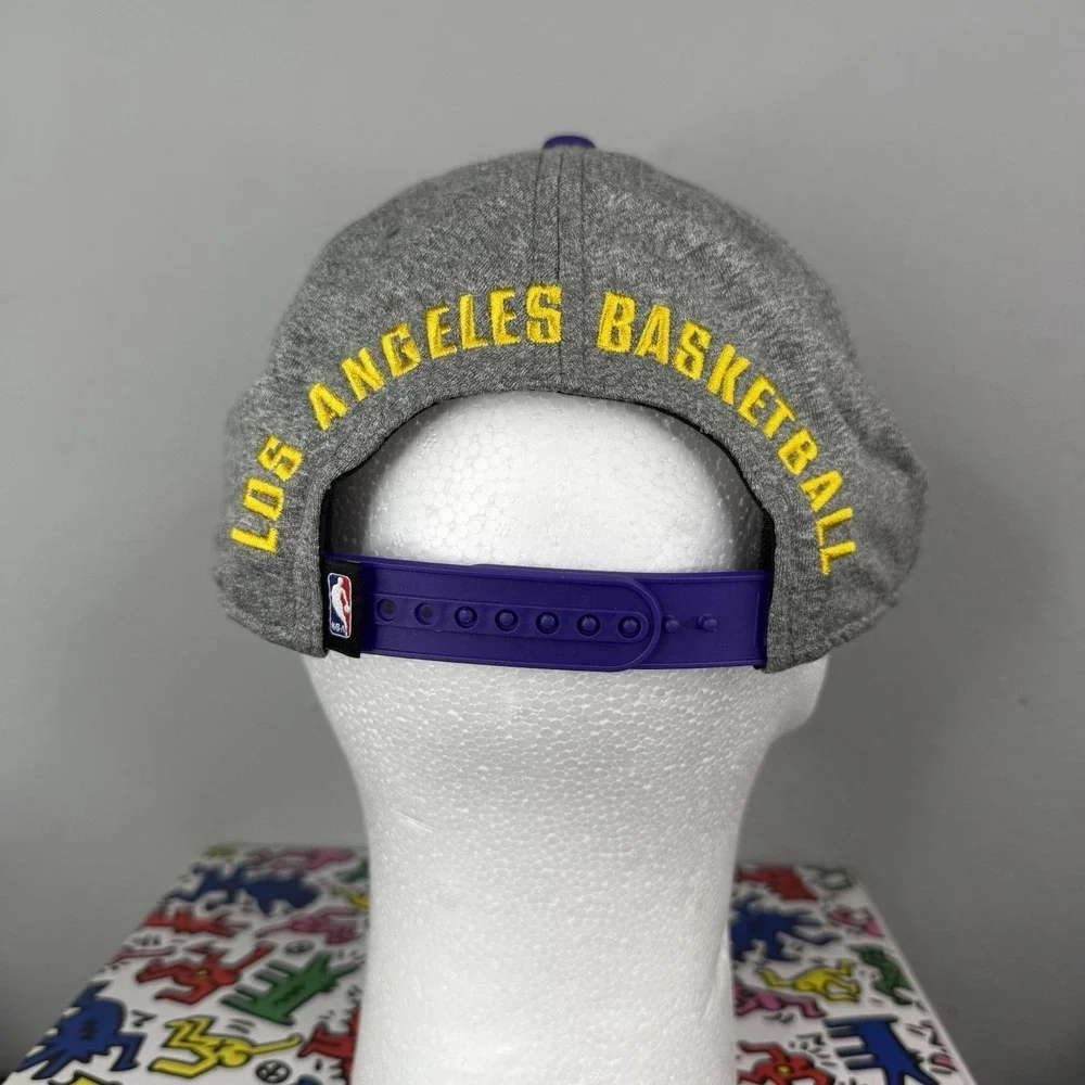 Nike Dri Fit Embroidered Los Angeles LA Lakers Hat Gray Purple Snap Back Cap